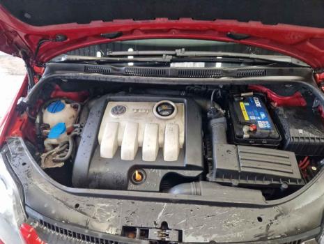 Vindem piese de caroserie si elemente de interior, pentru Vw Golf 5 Plus (5M1), 1.9 TDI