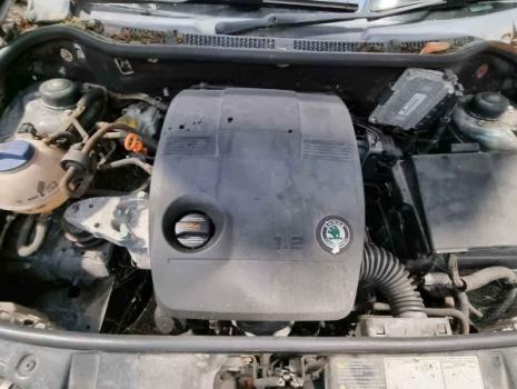 Vindem piese de caroserie si elemente de interior, pentru Skoda Fabia 1 (6Y2), 1.2 Benz