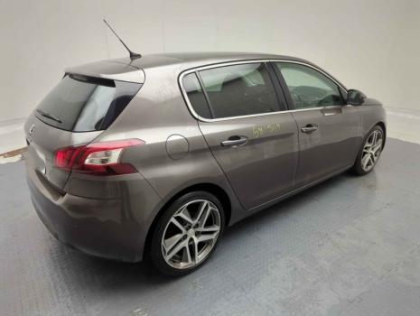 Vindem piese de caroserie si elemente de interior, pentru Peugeot 308 (II), 1.6 HDI