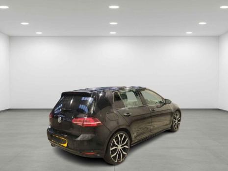 Vindem piese de caroserie si elemente de interior, pentru Vw Golf 7 (5G), 2.0 Diesel