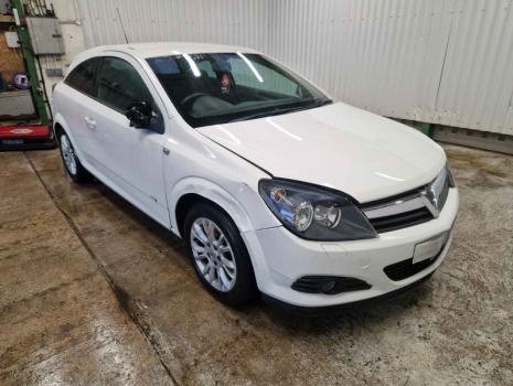 Vindem piese de caroserie si elemente de interior, pentru Opel Astra H GTC, 1.6 Benz