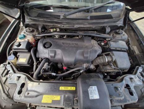 Vindem piese de caroserie si elemente de interior, pentru Volvo XC90, 2.4 Diesel