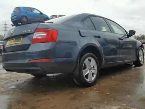 Vindem piese de suspensie Skoda Octavia 1.4benzina