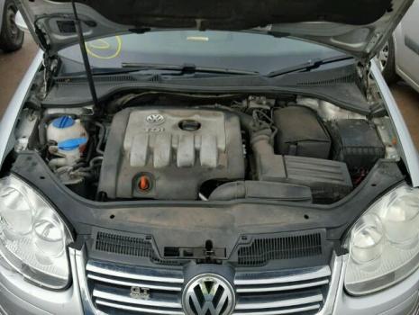Vindem piese de suspensie Vw Jetta 2.0tdi BKD