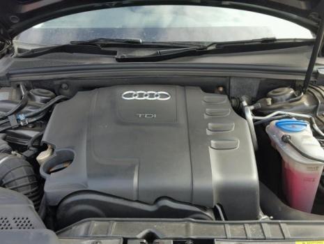 Vindem piese de motor Audi A4 B8, 2.0tdi