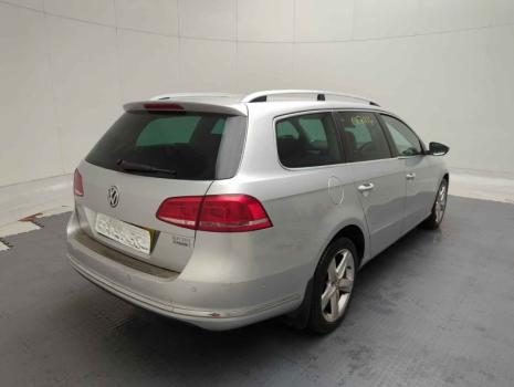 Vindem piese de caroserie Vw Passat B7 variant, 2.0tdi