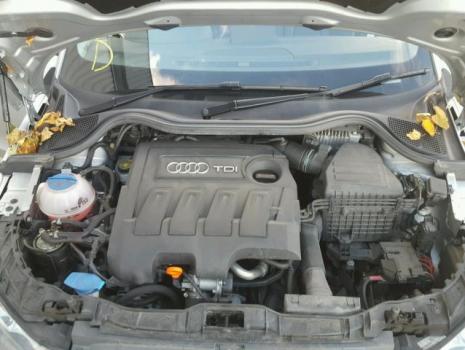 Vindem piese de interior Audi A1, 1.6tdi CAYC