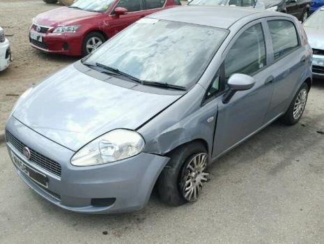 Vindem piese de caroserie Fiat Grande Punto (199) 1.3 M-JET