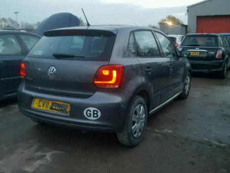 Vindem piese de interior Vw Polo 6R 1.4tdi, Cus