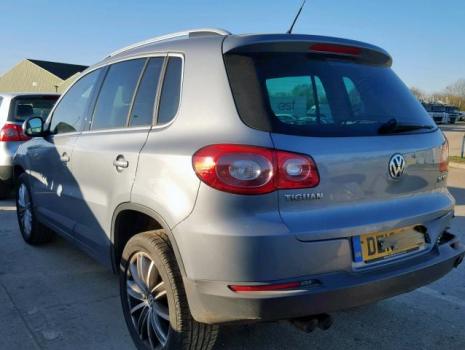 Vindem piese de interior Vw Tiguan (5N) 2.0tdi