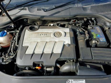 Vindem piese de interior Vw Passat Variant (3C5) 2.0 tdi CBA din dezmembrari