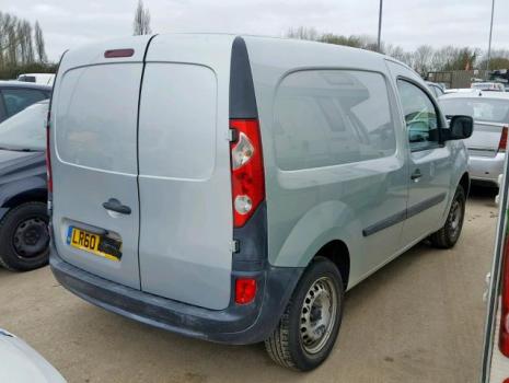 Vindem piese de caroserie Renault Kangoo 2, 1.5 DCI K9K din dezmembrari