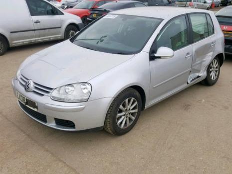 Vindem piese de motor Vw Golf 5 (1K1) 1.6 FSI BAG din dezmembrari