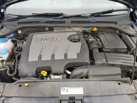 Dezmembrez VW Jetta 4 (6Z) toate motorizarile (1.6 TDI, 1.4 TSI)