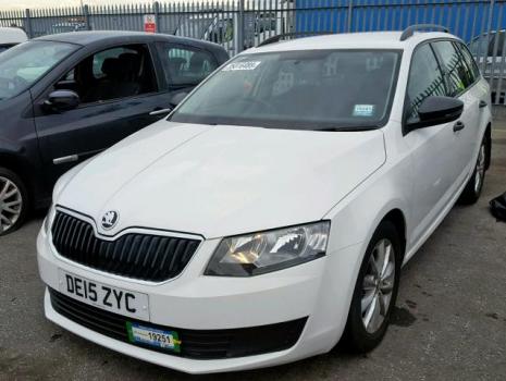 Vindem piese de interior Skoda Octavia 3  Combi (5E5) 1.6 TDI, CLH din dezmembrari