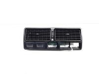 Grila aer bord centrala, Vw Golf 4 Cabriolet (1E7) (idi:528739)