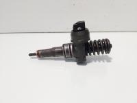 Injector, cod 038130073AG, BPT, 0414720215, VW Caddy 3 Combi (2KJ), 1.9 TDI, BJB (idi:647215)