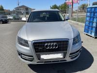 Dezmembrez piese caroserie, motor, cutie viteze, suspensie Audi Q5 (8RB) 2.0 TDI Quattro 2010, CAHA