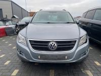 Dezmembrez piese caroserie, motor, cutie viteze, suspensie VW Tiguan (5N) 2.0 TDI 4Motion 2008, CBAB
