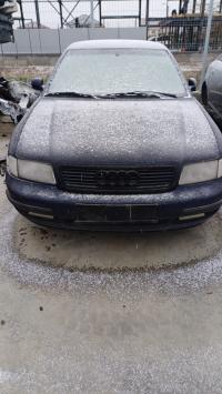 Dezmembrez piese caroserie, motor, cutie viteze, suspensie Audi A4 (8D2, B5) 1.8 benz 1995, ADR