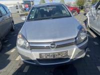 Dezmembrez piese caroserie, motor, cutie viteze, suspensie Opel Astra H 1.4 benz 2005, Z14XEP