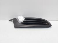 Grila proiectoare bara fata dreapta, cod 5K0853666A, Vw Golf 6 (5K1) (id:701534)