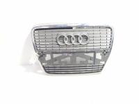 Grila bara fata centrala cu sigla cu loc de senzori, Audi A6 (4F2, C6) cu crom (id:718487)
