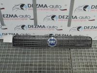 Grila bara fata centrala cu sigla 735335775, Fiat Punto /Grande Punto (199) (id:270893)