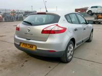 Piese de caroserie Renault Megane 3, 1.6 benz K4M din dezmembrari