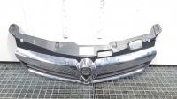 Grila bara centrala cu sigla, Opel Astra H Combi, cod GM13225791
